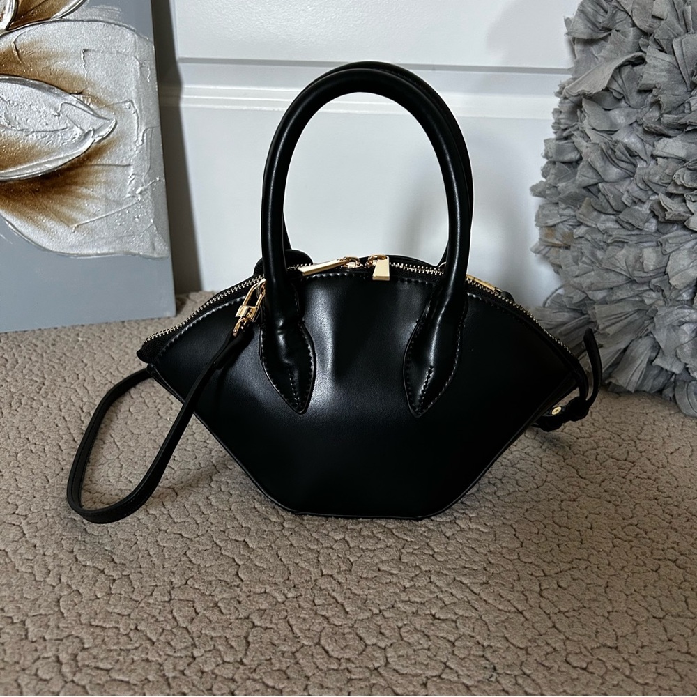 Zara Black Mini Bag with Structured Design | Trendy Top Handle | Chic